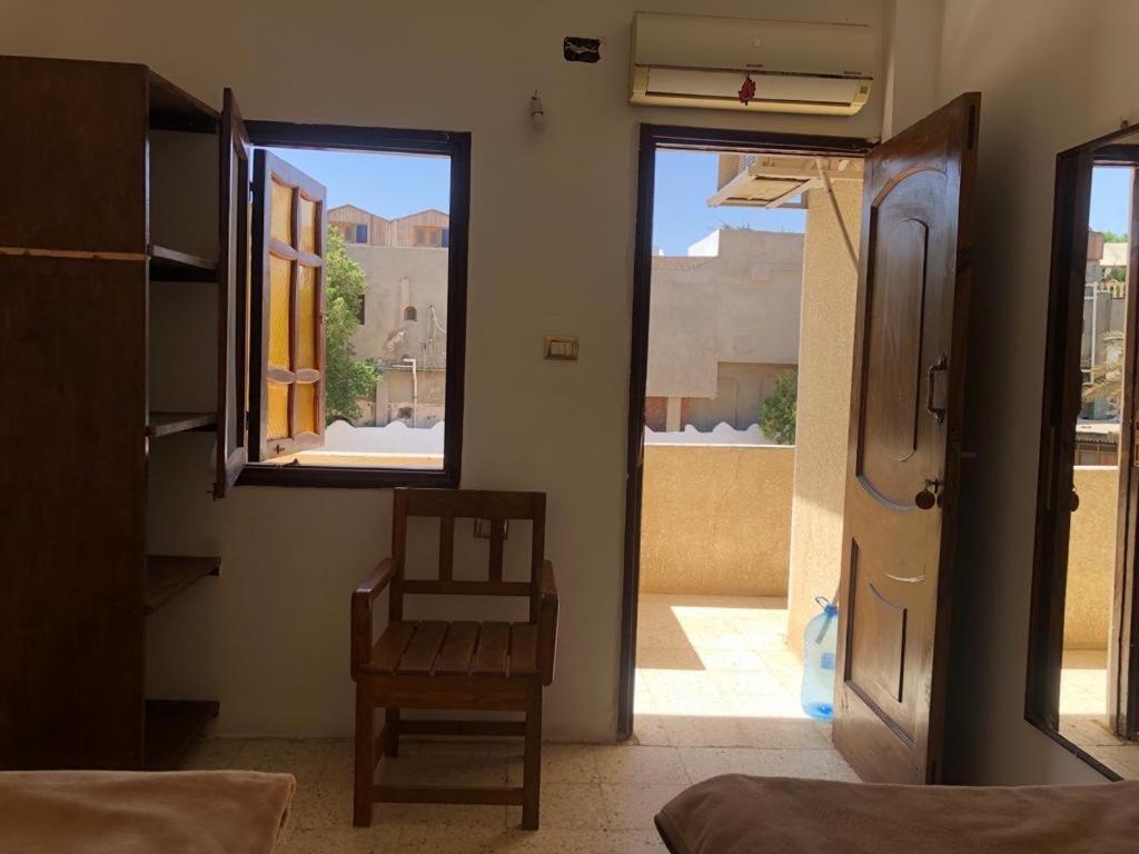 Oasis Fighting Kangaroo Dahab Exterior photo