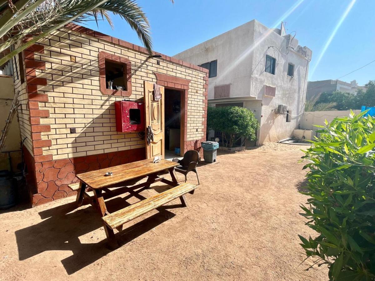 Oasis Fighting Kangaroo Dahab Exterior photo